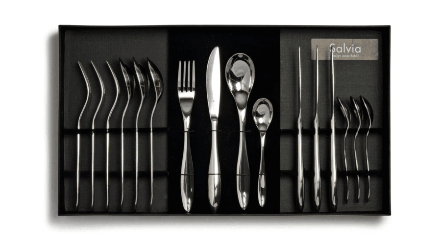 Salvia bestickset 16 delar